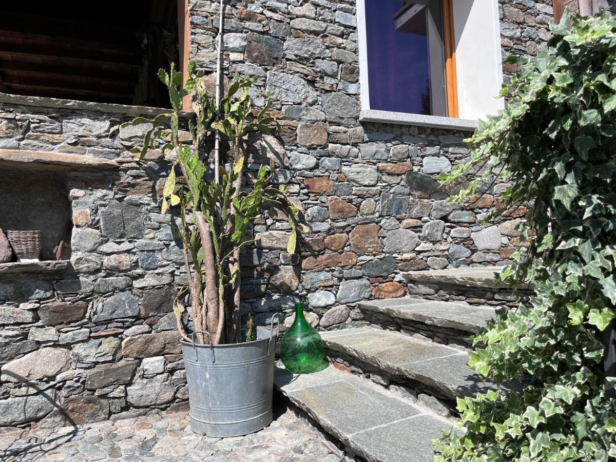 Casa Unica- Da Bruno Apartman Colico Kültér fotó